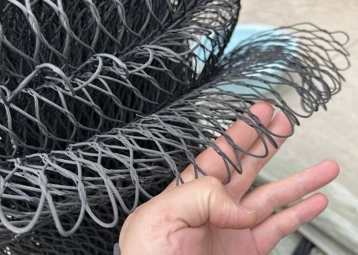 pl167068148-high_tensile_black_oxide_cable_mesh_ferruled_and_knotted_mesh_net_for_tiger